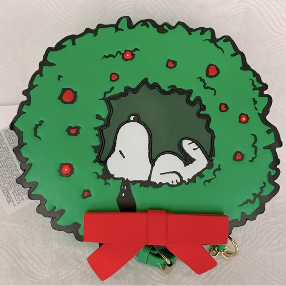 Loungefly Peanuts Snoopy Light-Up Holiday Wreath Crossbody Bag - Picture 8 of 15